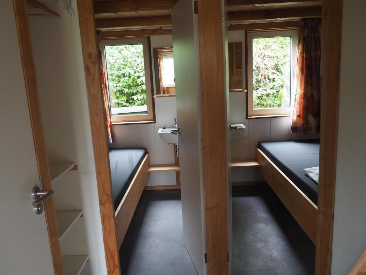 Chalet - Camping 'T Dekske Wintelre Zewnętrze zdjęcie