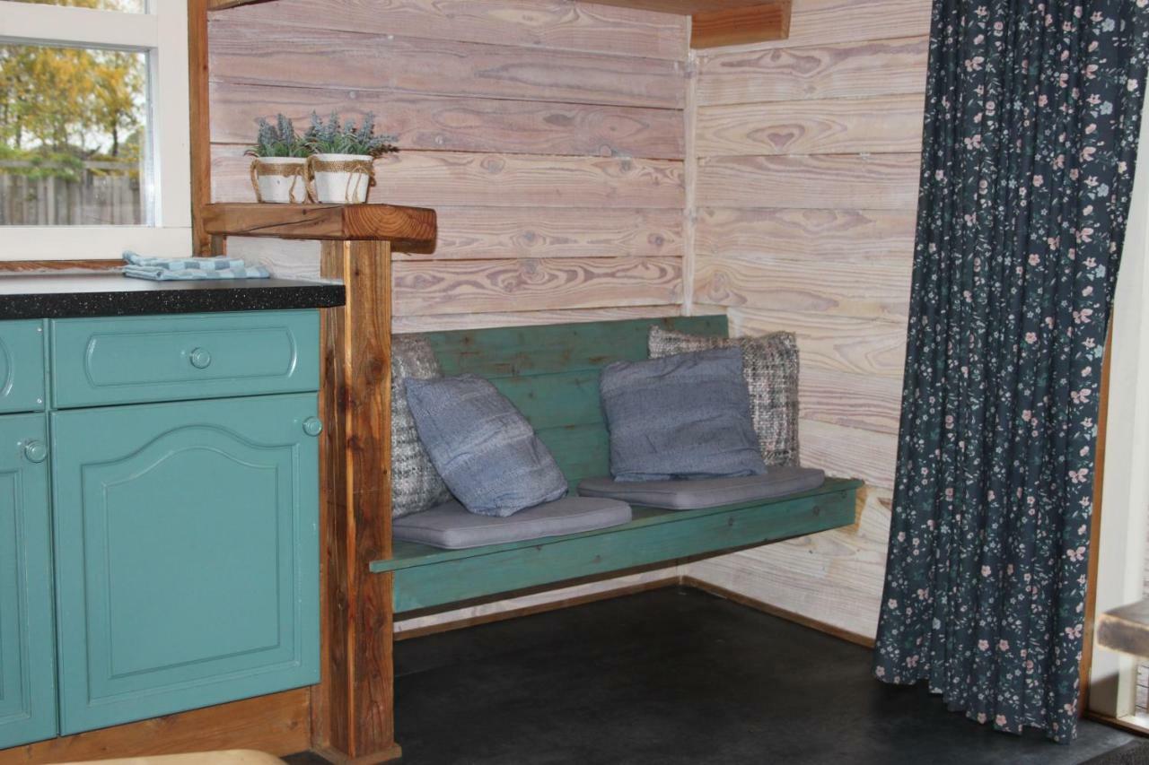 Chalet - Camping 'T Dekske Wintelre Zewnętrze zdjęcie